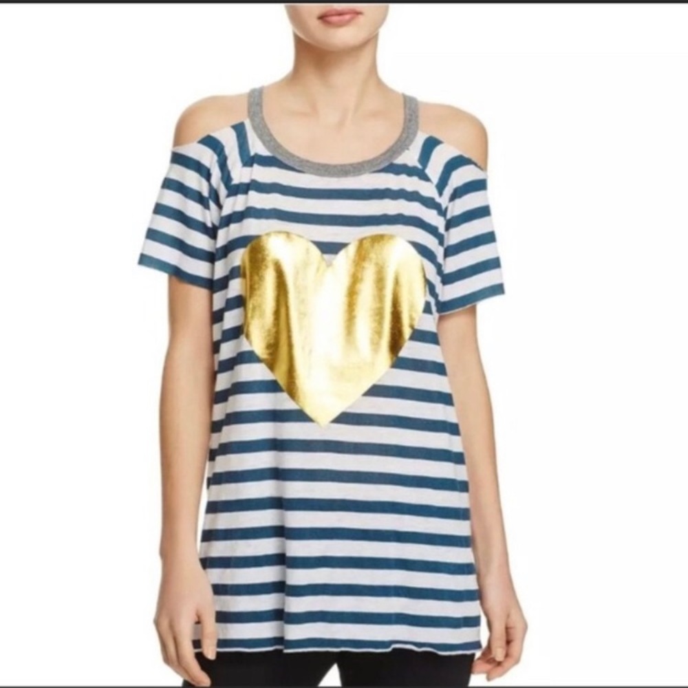 NWOT!!!! Chaser gold heart, striped, t-shirt